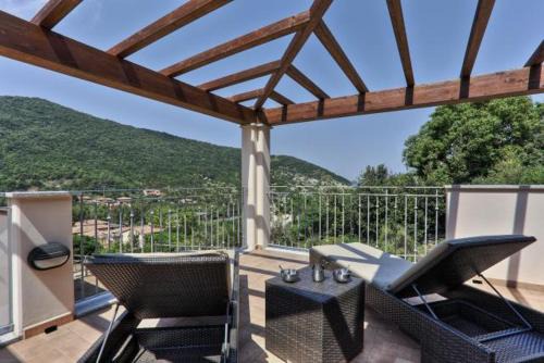 Rio nell'Elba Villa | Family-Friendly Villetta Natura Casa B with Pet Amenities