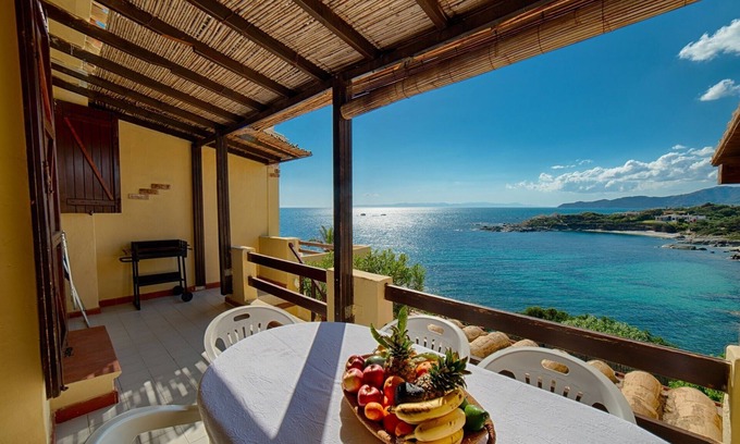 San Stefano House | Beachfront Villetta Waterfront Cala Caterina with Spa & Wi-Fi