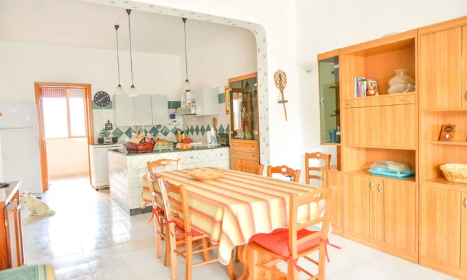 Torre Castiglione House | Beachfront Villa with Ocean Views and Pet-Friendly Amenities