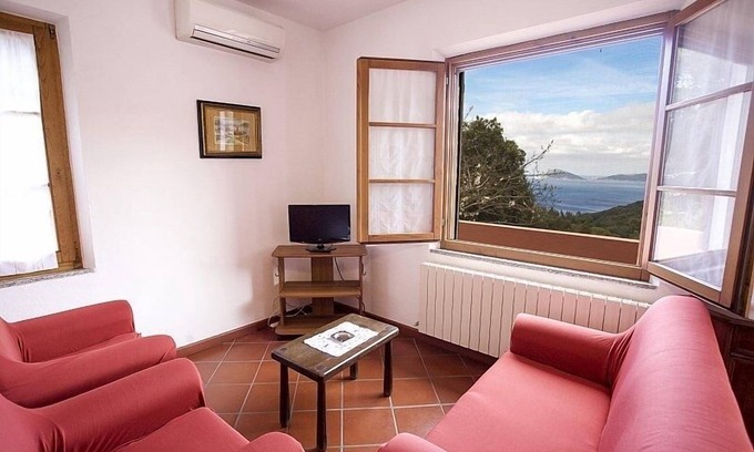 Marciana Apartment | Discover Villino Mare e Natura: Family-Friendly Retreat