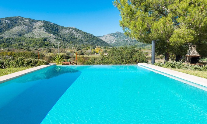 Selva Villa | Idyllic VILVAL Finca with Pool and Spa in Moscari