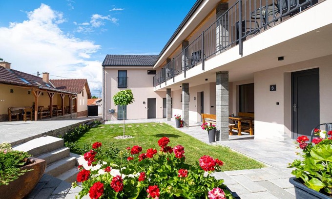 Zajeci House | Discover Vinařství Herůfek: Guest Rated 9/10 & Family-Friendly