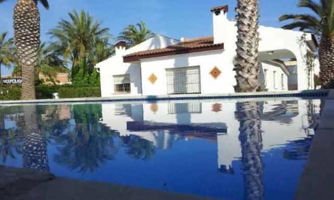 Vinaros Ski Chalet | Vinaros Retreat: Pool, Oceanfront & Pet Friendly Escape