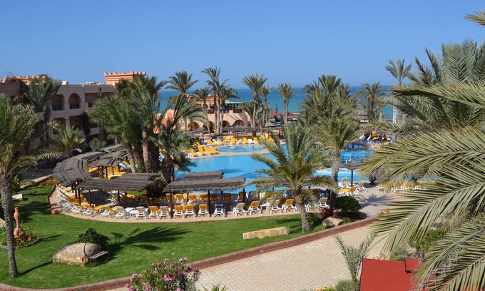 Sangho Resort | Discover Vincci Safira Palms Hôtel & Spa with Ocean Views