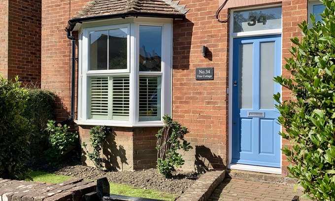 Tenterden Cottage | Discover Vine Cottage with Garden Oasis in Tenterden