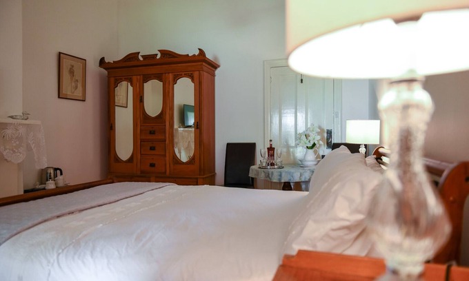Bremer Apartment | Relax in the Vineyard Suite at Historical Homestead