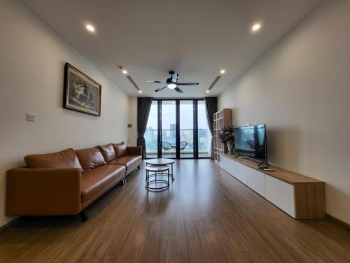 My Đinh Apartment | Elegant Penthouse with Ocean View in Vinhomes Skylake