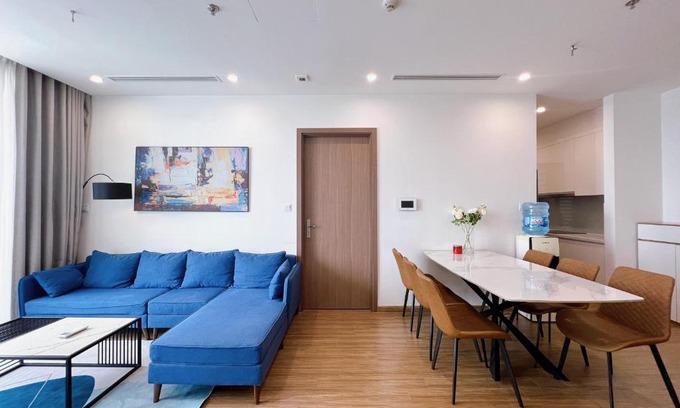 Tu Liem Apartment | Pet-Friendly Bliss at Vinhomes Smart City - Top Rated Stay