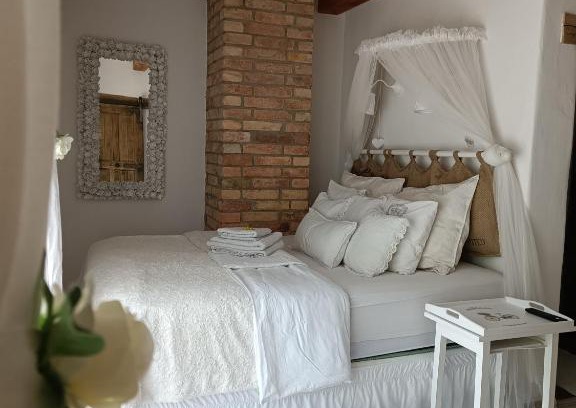 Pouzdrany House | Private Terrace Apartment with High Guest Ratings