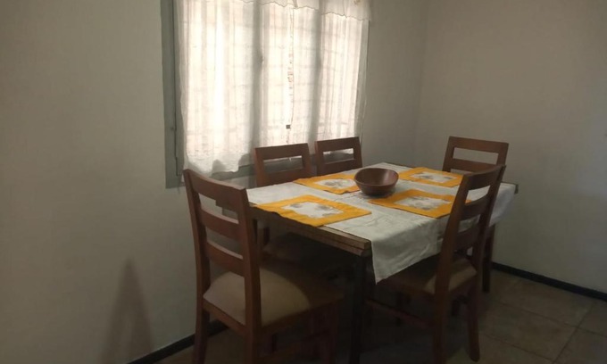 Mendoza House | Guest Rated: Vino & Montaña with Family-Friendly Amenities