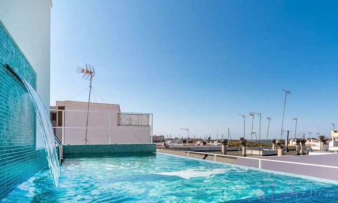Ayamonte Apartment | Vinos & Vinilos II - Centro Ayamonte