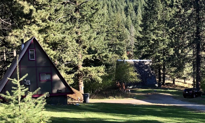 Peshastin Cabin | Inviting Vintage A-frame Cabin with River and Scenic Views