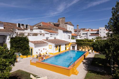 Evora House | Inviting Vintage Guest House - Casa do Escritor with Ocean View