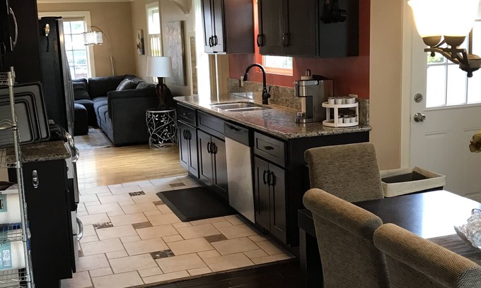 Northwest Olympia Cottage | Unique Vintage NW Olympia Cape Cod with Breakfast Included