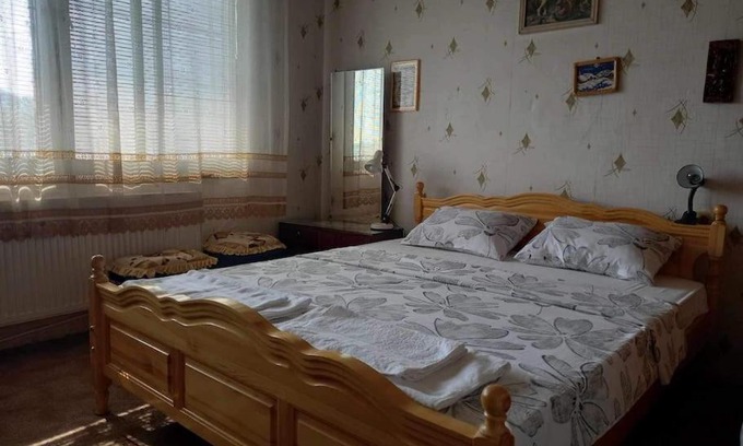 Sliven Apartment | Family-Friendly Vintage Vibes in a Peaceful Location