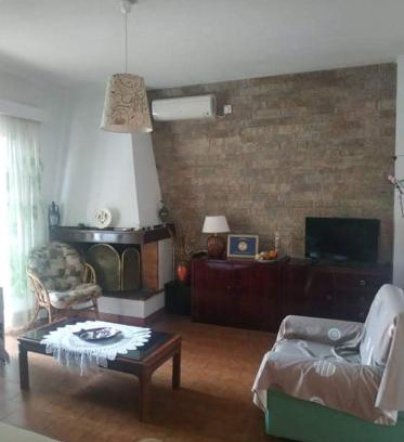 Spata-Artemida Apartment | Comfortable Violet Bedroom and Apartment - Guest Rated 9.4