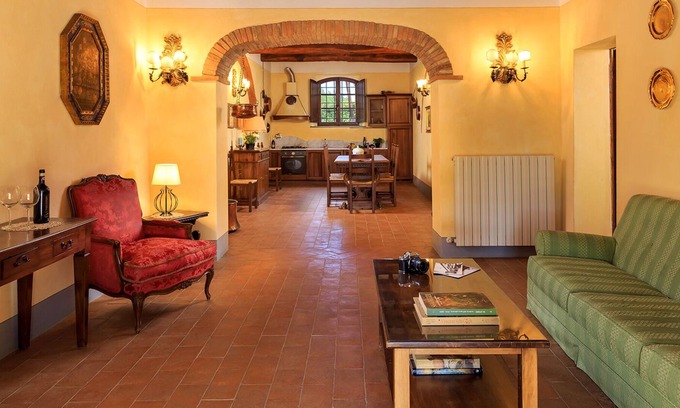 Barberino Tavarnelle Apartment | Violets apartment - Farm Chianti Classico