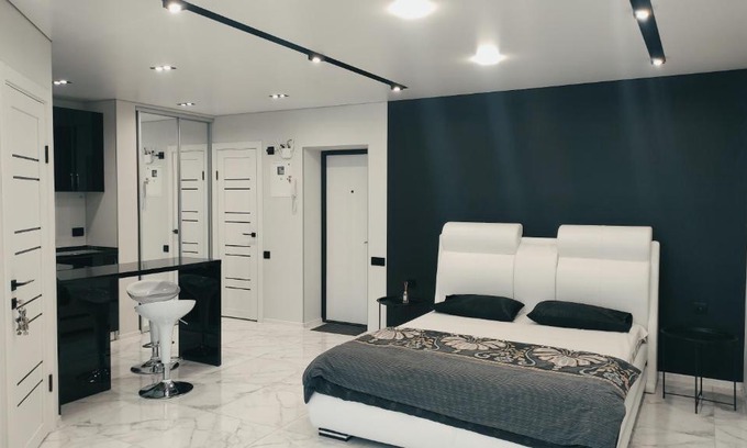 Krivoy Rog Apartment | Discover VIP Apartments in the Heart of the City!