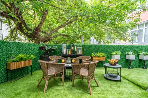 Sofia City Center Apartment | VIP APARTMENT ViTOSHA 69 blvd 3 bdrm - TOP LOCATION