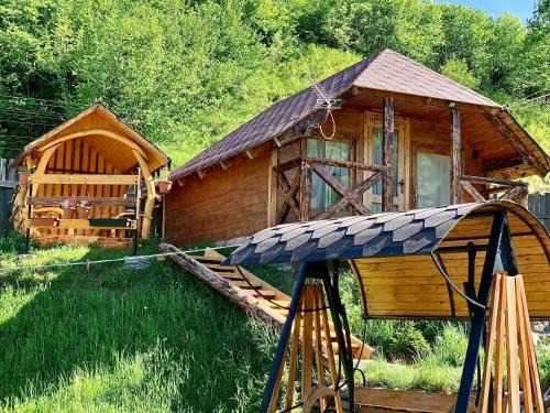 Rakhiv House | Top-Rated Stay at VIP-Domyk with Hot Tub & Breakfast