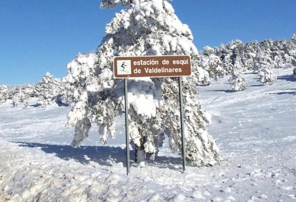 Alcala de la Selva Ski Chalet | Family-Friendly Getaway at Virgen de la Vega, Valdelinares