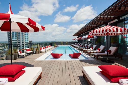 Midtown Hotel | Discover Virgin Hotels Nashville: Pet-Friendly Paradise