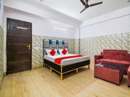 Delhi House | Family-Friendly Stay at Vishramalay 002 Hotel Black Inn