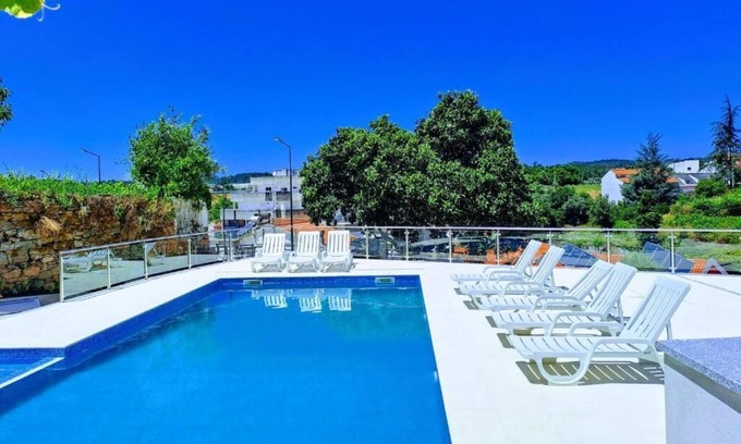 Serta House | Vista Castelo