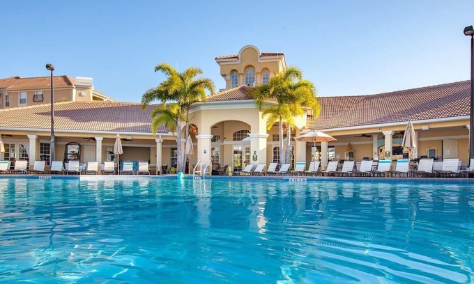 Florida Central Atlantic Coast Condo | Ideal Vista Cay 2BR Retreat near Universal Blvd!