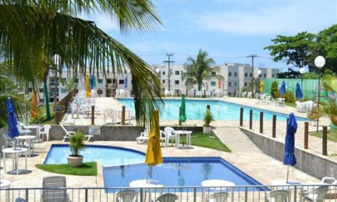 Baixo Grande Apartment | Lake View Retreat at Vista Lago with Family-Friendly Pool