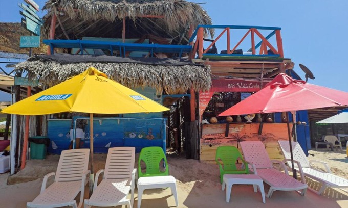 Bocachica House | Vista Linda Cabaña: Oceanfront Retreat with Hot Tub & Breakfast