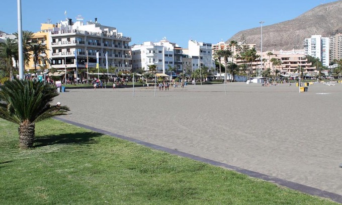 Los Cristianos Apartment | Pet-Friendly Vista Marina in Los Cristianos - Rated 10/10