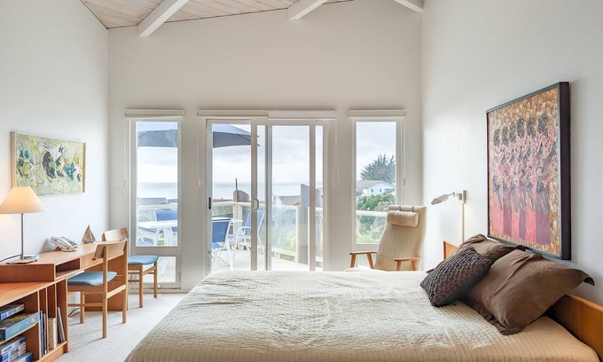 La Selva Beach House | Pacific Vista - Step to Sand Dollar Beach & Oceanfront Retreat