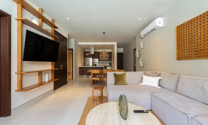 El Tezal Apartment | Discover VISTA VELA 3: Family-Friendly 3BR Condo Retreat