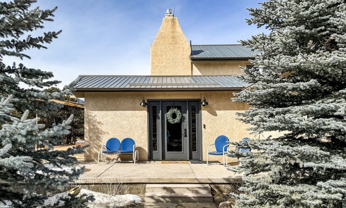 Buena Vista House | Serene Vista Verde Hideaway with Family-Friendly Amenities