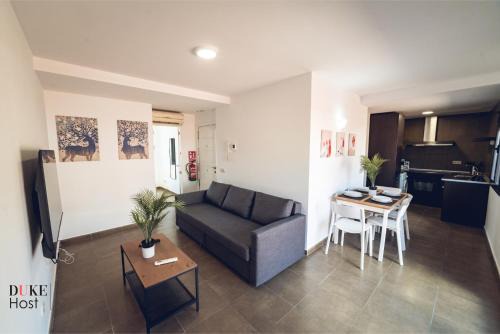Vista Alegre Apartment | Family-Friendly Vistalegre Apartments with Great Reviews