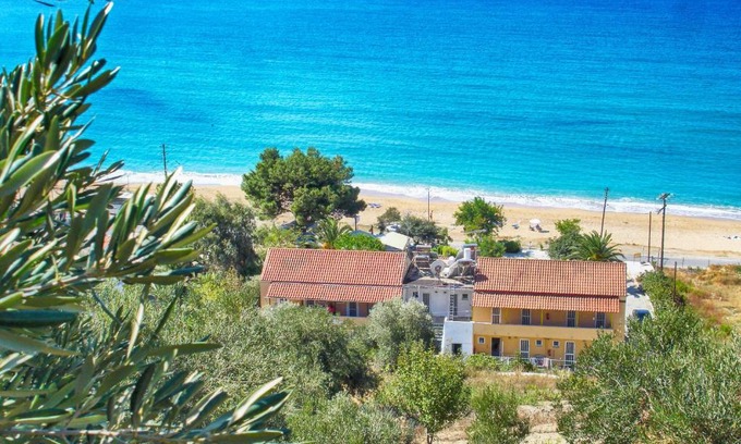 Agios Georgios Pagon Apartment | Beachfront Vistonia: 4-Star Ocean View Getaway