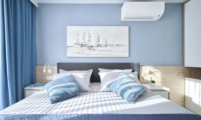 Umag Apartment | Modern Vita Mirabilis Suite with Oceanfront Views