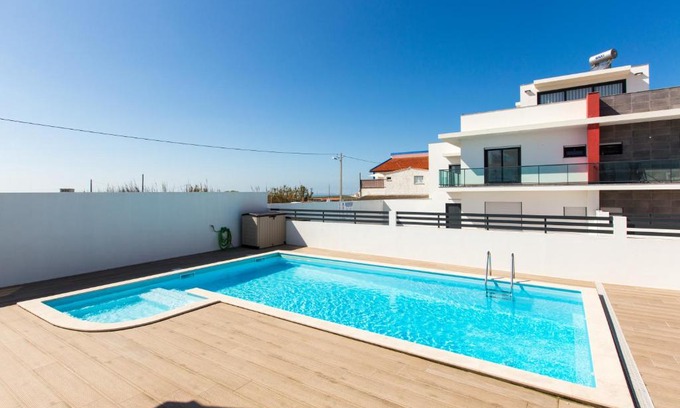 Baleal Apartment | Ultimate Escape at Vitamin Sea, The Beach Apartment