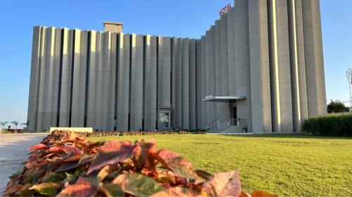 Moti Khavdi Hotel | Delightful VITS Jamnagar: Oceanfront Bliss Awaits You