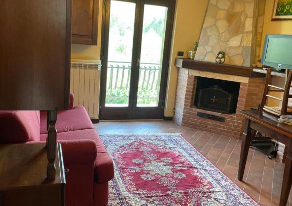 Ateleta Apartment | Welcoming Vittoria Sweet Home: Family-Friendly Retreat