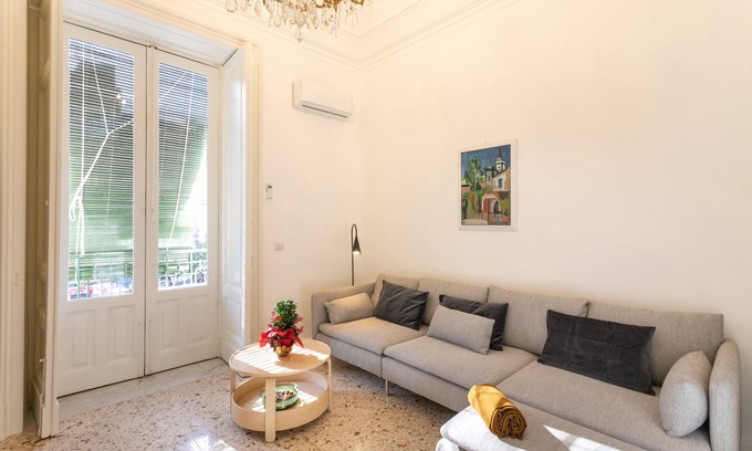 Catania City Centre Apartment | VITTORIO EMANUELE HOUSE: Guest Rated 9.4 with Breakfast & More