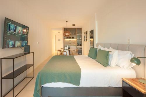 Recoleta Apartment | Discover Unique Oceanfront Living at Torre Lujo Deco
