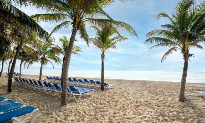 Playacar Zona Hotelera Resort | Viva Maya by Wyndham: All-Inclusive Bliss Awaits You
