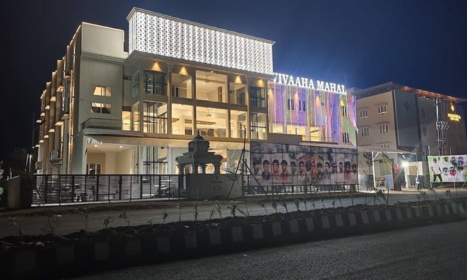 Palani Hotel | Vivaaha Mahal