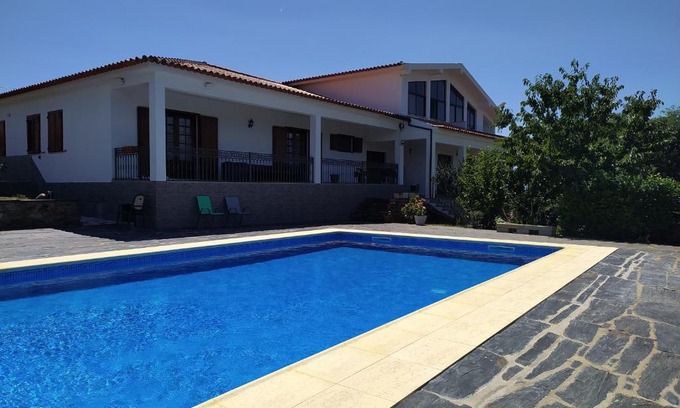 Mogadouro House | Pet-Friendly Vivenda das Eiras: 9.2 Rated Oceanfront Escape
