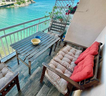 Kavala Apartment | Discover Mare Liberum: Family-Friendly 4-Star Getaway