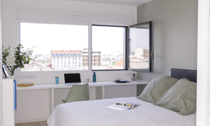 Petit-Ivry House | Experience the Olympics from a Comfortable Studio Near Paris