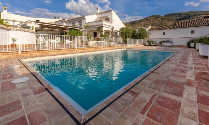 Sabariego House | Pet Friendly Retreat at Vivienda Rural Las Bartolas