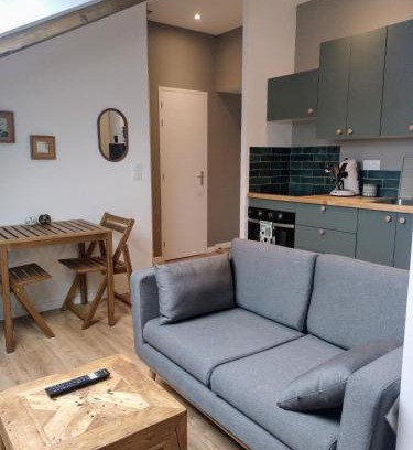 Languidic Apartment | Family-Friendly VKLS 4 Appartement T2 for Memorable Stays